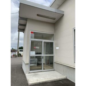 【貸事務所(一部)】工業地域内！倉庫・営業所などに適します！秋田物流センター新御所野 1階